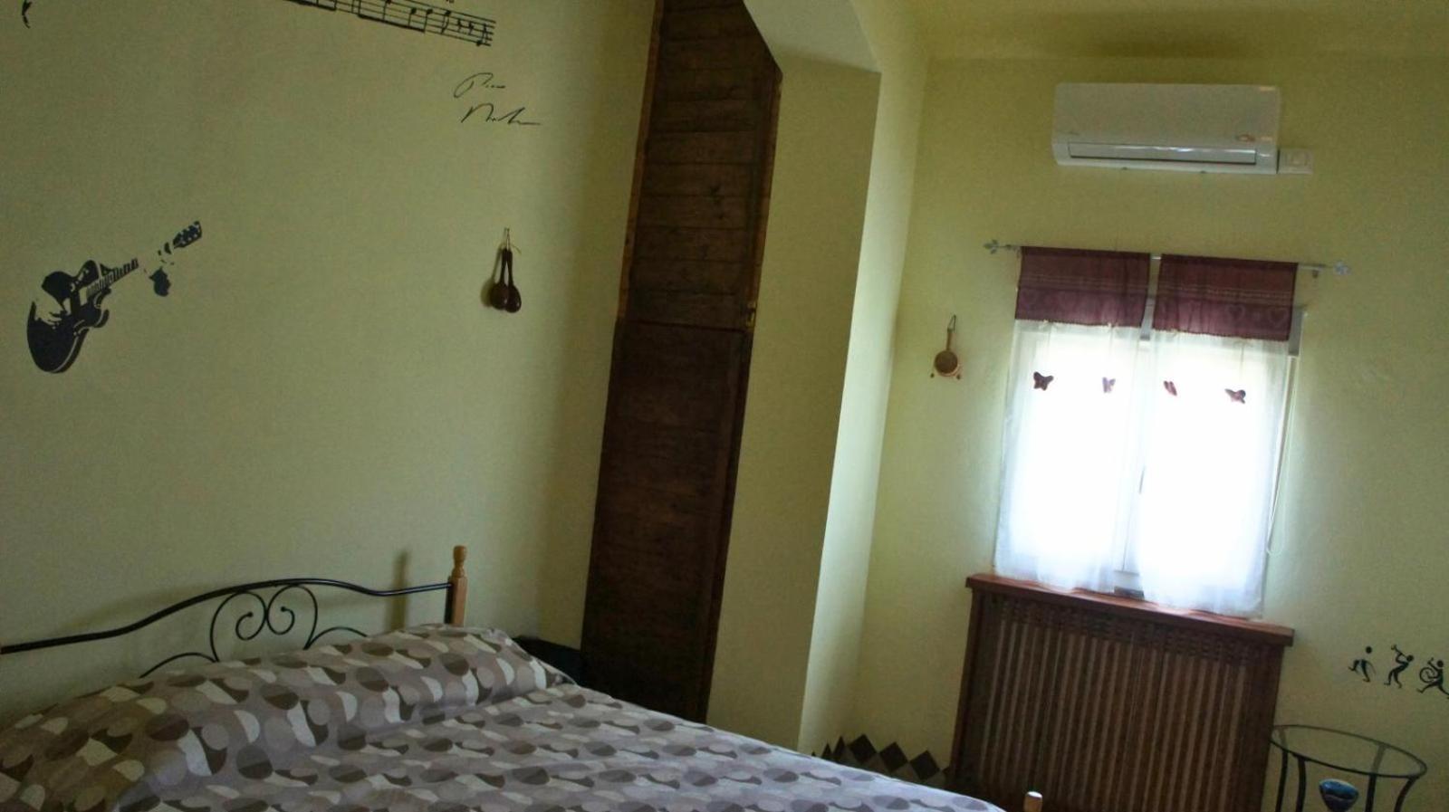 Il Rifugio Pecorella - Pura Smartvegfarmhouse Alvignano Exteriör bild